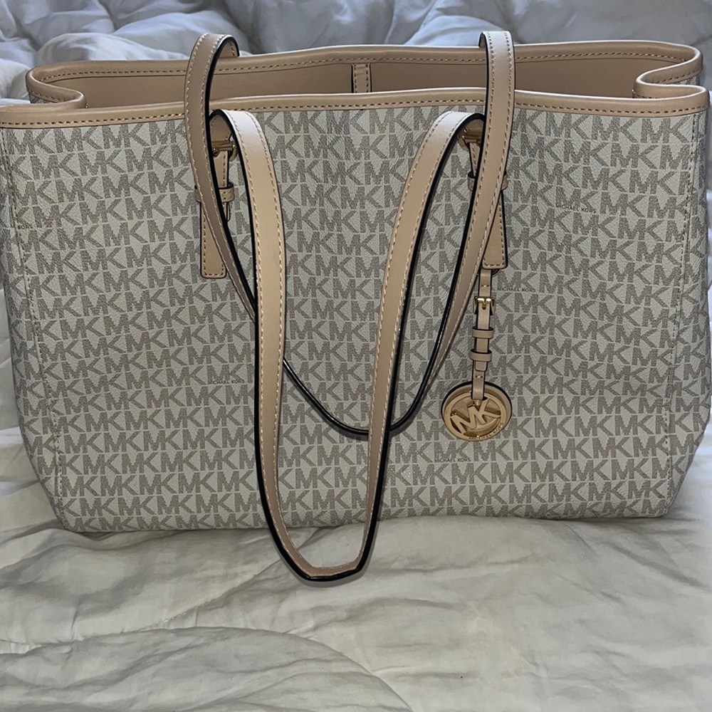 Michael Kors Tote